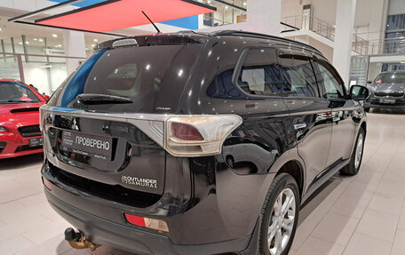 Mitsubishi Outlander III рестайлинг 3, 2013 год, 1 730 000 рублей, 5 фотография