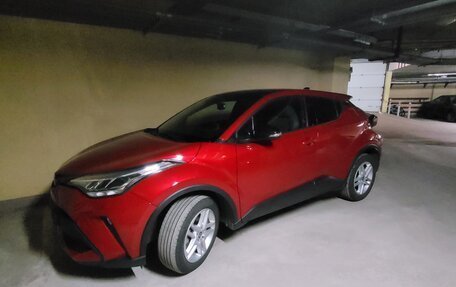 Toyota C-HR I рестайлинг, 2021 год, 3 150 000 рублей, 5 фотография