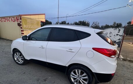 Hyundai ix35 I рестайлинг, 2011 год, 1 580 000 рублей, 31 фотография