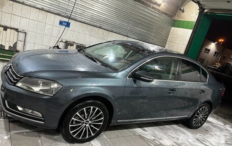 Volkswagen Passat B7, 2012 год, 1 000 000 рублей, 3 фотография