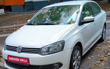 Volkswagen Polo VI (EU Market), 2012 год, 690 000 рублей, 1 фотография