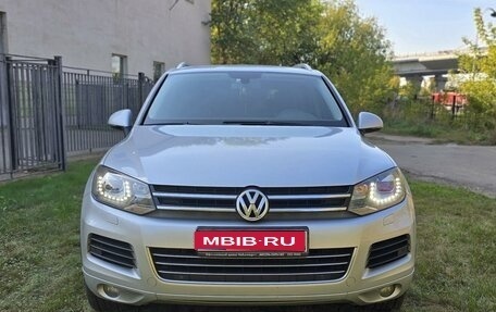 Volkswagen Touareg III, 2013 год, 2 200 000 рублей, 1 фотография