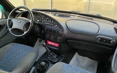 Chevrolet Niva I рестайлинг, 2005 год, 389 000 рублей, 8 фотография