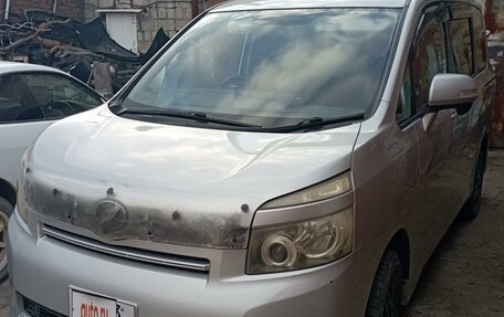 Toyota Voxy II, 2008 год, 1 100 000 рублей, 1 фотография