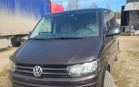 Volkswagen Multivan T5, 2014 год, 2 650 000 рублей, 3 фотография