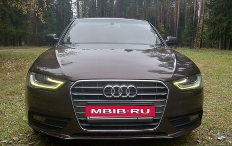 Audi A4, 2012 год, 1 450 000 рублей, 5 фотография