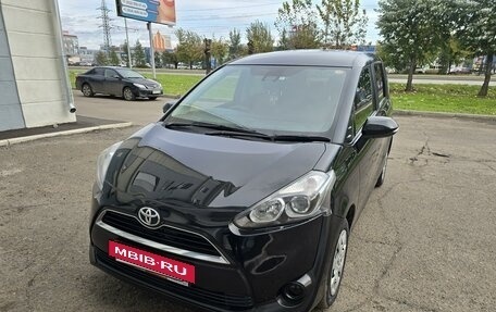 Toyota Sienta II, 2018 год, 1 350 000 рублей, 3 фотография