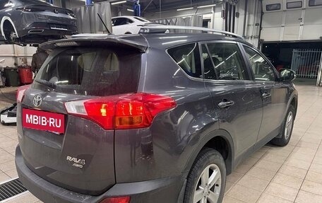 Toyota RAV4, 2013 год, 2 399 000 рублей, 3 фотография