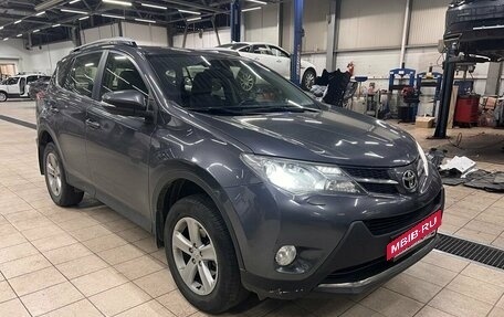 Toyota RAV4, 2013 год, 2 399 000 рублей, 2 фотография