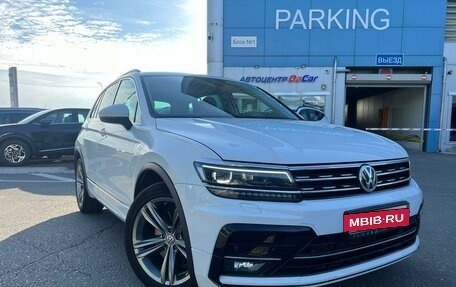 Volkswagen Tiguan II, 2018 год, 2 699 000 рублей, 6 фотография