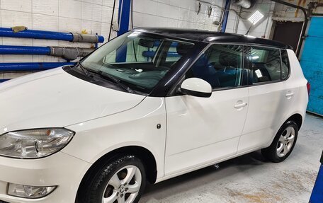 Skoda Fabia II, 2013 год, 985 000 рублей, 2 фотография