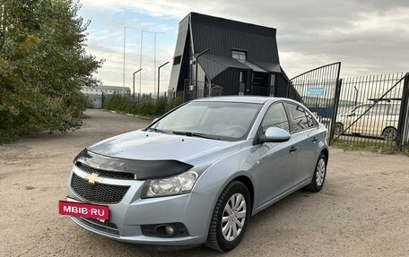 Chevrolet Cruze II, 2011 год, 649 000 рублей, 5 фотография