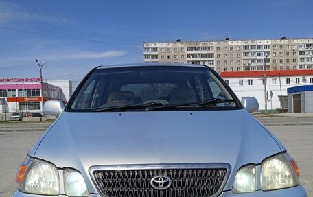 Toyota Gaia, 2003 год, 730 000 рублей, 18 фотография