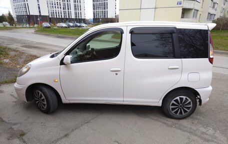 Toyota FunCargo, 2001 год, 480 000 рублей, 10 фотография