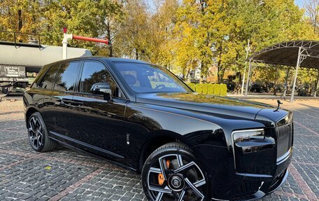 Rolls-Royce Cullinan, 2024 год, 106 500 000 рублей, 4 фотография