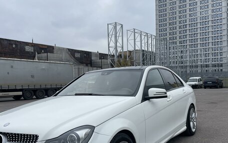 Mercedes-Benz C-Класс, 2013 год, 1 700 000 рублей, 6 фотография