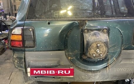 Toyota RAV4, 1999 год, 250 000 рублей, 1 фотография