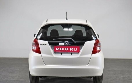 Honda Fit III, 2010 год, 960 000 рублей, 5 фотография