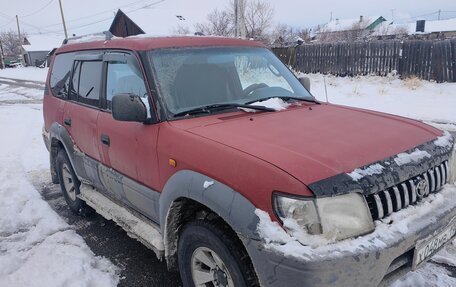 Toyota Land Cruiser Prado 90 рестайлинг, 1996 год, 780 000 рублей, 2 фотография