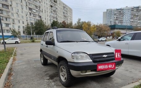 Chevrolet Niva I рестайлинг, 2002 год, 450 000 рублей, 10 фотография