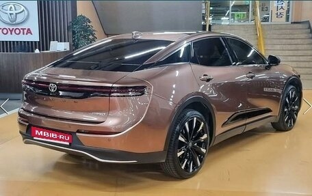 Toyota Crown, 2023 год, 6 602 000 рублей, 4 фотография