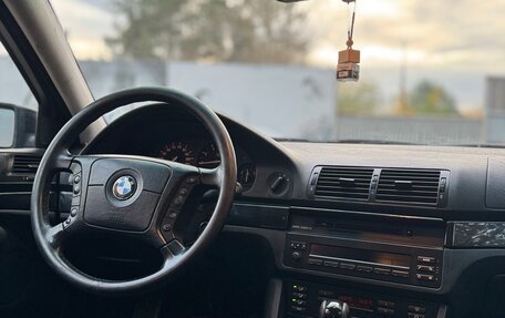 BMW 5 серия, 2001 год, 1 055 000 рублей, 29 фотография