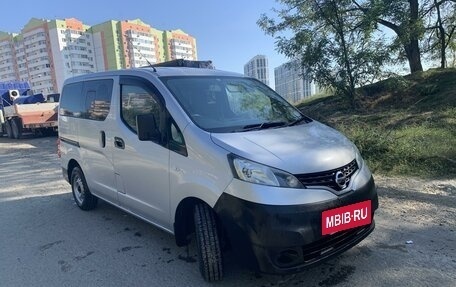 Nissan NV200, 2017 год, 1 680 000 рублей, 3 фотография