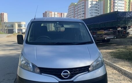 Nissan NV200, 2017 год, 1 680 000 рублей, 2 фотография