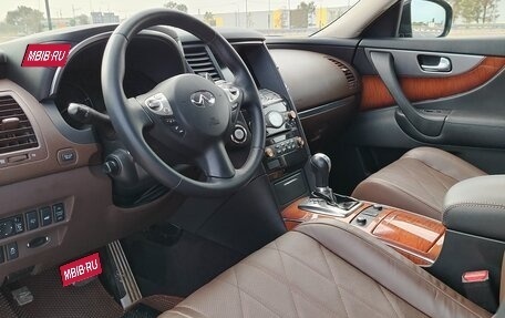 Infiniti FX II, 2012 год, 2 050 000 рублей, 6 фотография