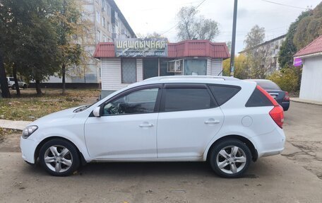 KIA cee'd I рестайлинг, 2011 год, 850 000 рублей, 2 фотография