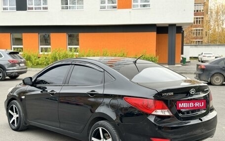 Hyundai Solaris II рестайлинг, 2013 год, 620 000 рублей, 9 фотография