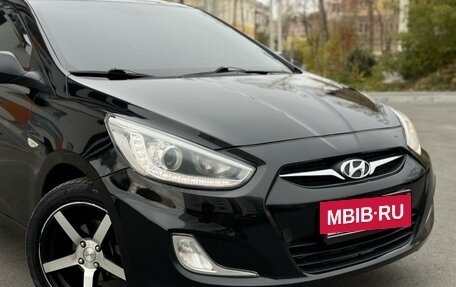 Hyundai Solaris II рестайлинг, 2013 год, 620 000 рублей, 4 фотография