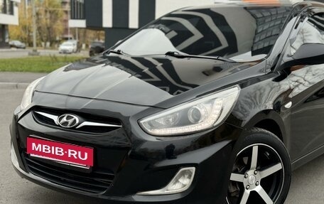 Hyundai Solaris II рестайлинг, 2013 год, 620 000 рублей, 2 фотография