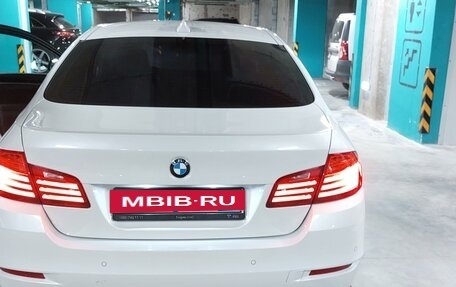 BMW 5 серия, 2013 год, 2 350 000 рублей, 6 фотография