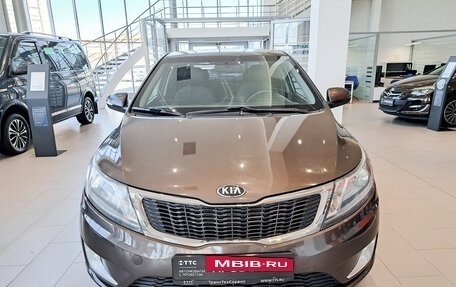 KIA Rio III рестайлинг, 2014 год, 855 000 рублей, 2 фотография