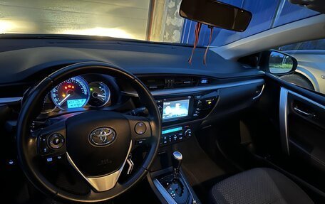 Toyota Corolla, 2014 год, 1 600 000 рублей, 9 фотография