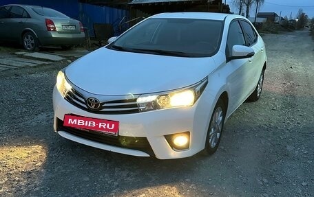 Toyota Corolla, 2014 год, 1 600 000 рублей, 4 фотография