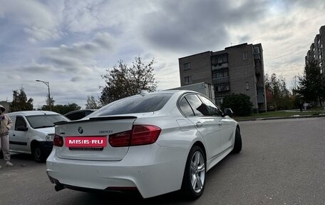 BMW 3 серия, 2015 год, 2 450 000 рублей, 13 фотография