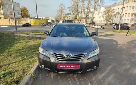 Toyota Camry, 2006 год, 1 100 000 рублей, 1 фотография