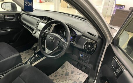 Toyota Corolla, 2019 год, 1 879 000 рублей, 10 фотография