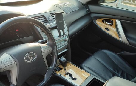 Toyota Camry, 2006 год, 1 100 000 рублей, 5 фотография