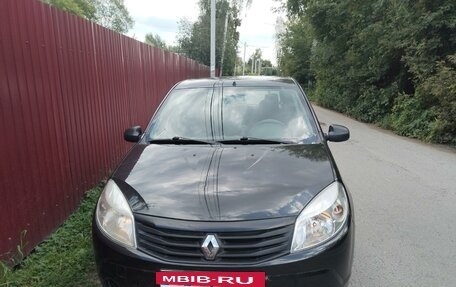 Renault Sandero I, 2010 год, 500 000 рублей, 2 фотография