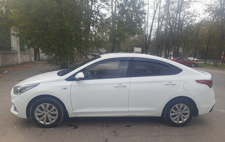 Hyundai Solaris II рестайлинг, 2018 год, 1 400 000 рублей, 8 фотография