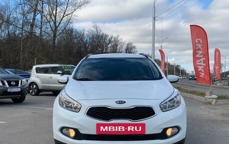 KIA cee'd III, 2013 год, 1 199 900 рублей, 2 фотография