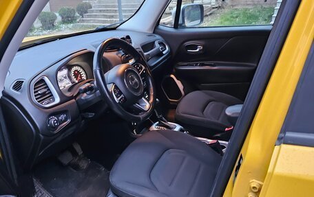 Jeep Renegade I рестайлинг, 2015 год, 1 700 000 рублей, 4 фотография