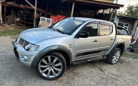 Mitsubishi L200 IV рестайлинг, 2010 год, 1 450 000 рублей, 3 фотография