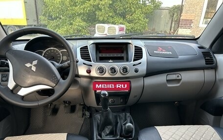 Mitsubishi L200 IV рестайлинг, 2010 год, 1 450 000 рублей, 8 фотография