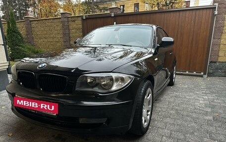 BMW 1 серия, 2010 год, 650 000 рублей, 17 фотография