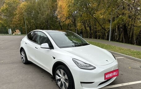 Tesla Model Y I, 2021 год, 4 900 000 рублей, 3 фотография