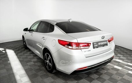 KIA Optima IV, 2017 год, 2 090 000 рублей, 7 фотография